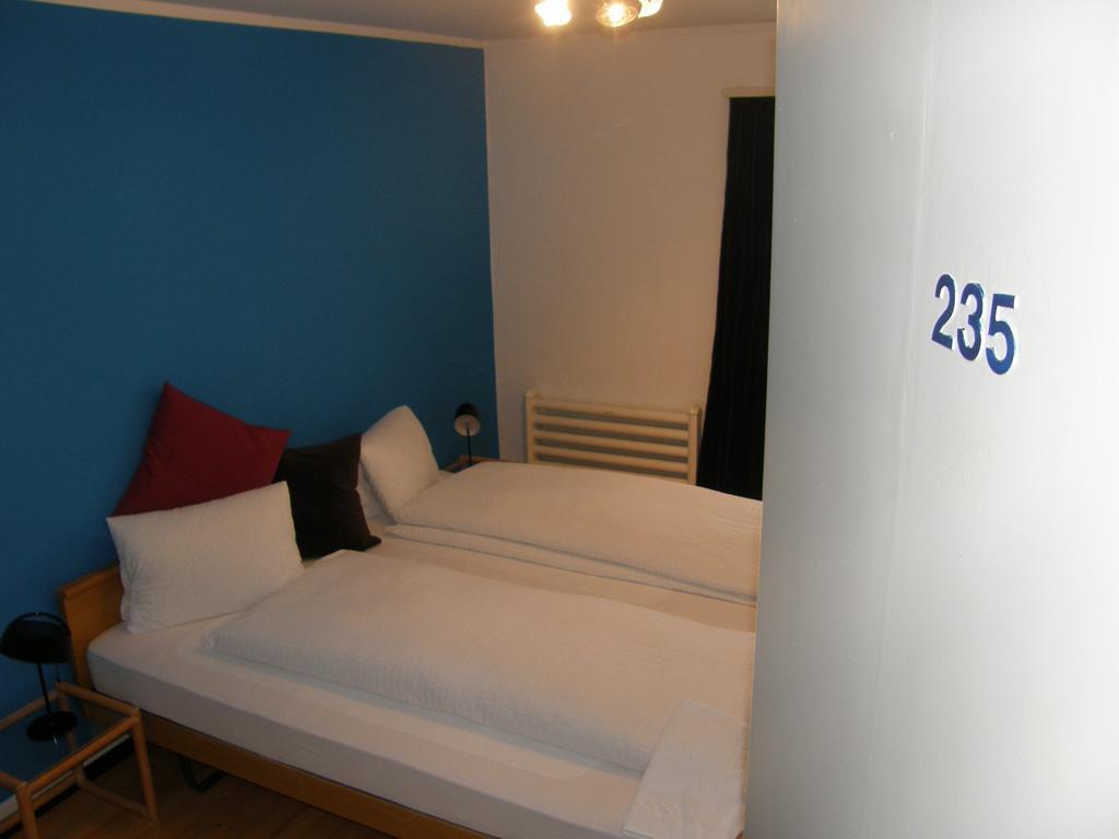 Hôtel Gastehaus Baumgarten à Kehrsiten Chambre photo
