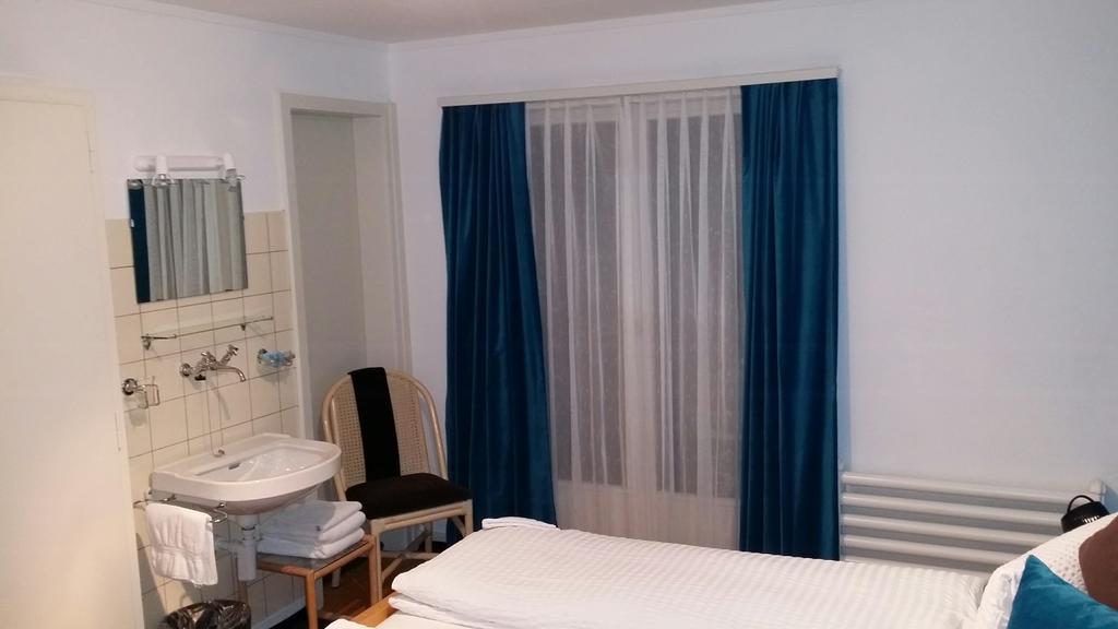 Hôtel Gastehaus Baumgarten à Kehrsiten Extérieur photo
