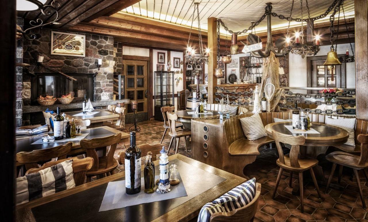 Hôtel Gastehaus Baumgarten à Kehrsiten Extérieur photo